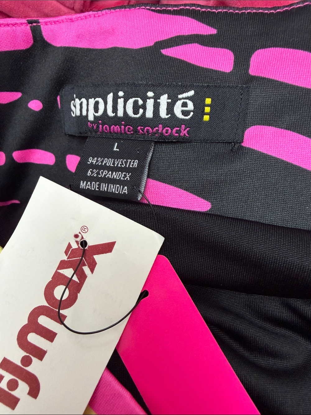 Simplicite by Jamie Sadock pink, black yellow lined golf skort abstract pattern. - Picture 4 of 5
